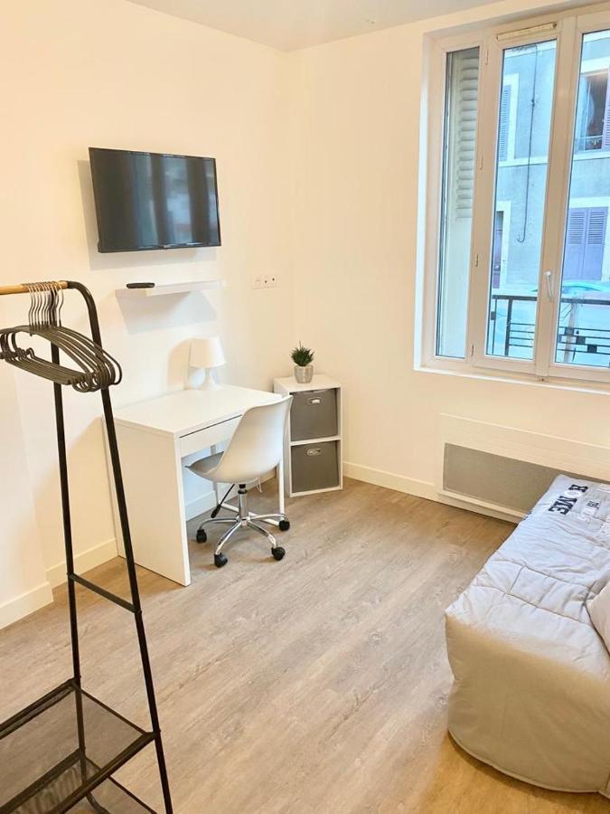 Studios Charmants Cosy A 5 Minutes Du Centre-Ville Bourges Exterior foto